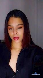Lucy998 cam4 livecam show performer room profile