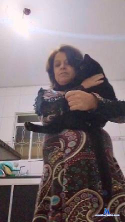 izabombom1 cam4 live cam performer profile