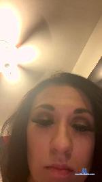 Ellazoey cam4 livecam show performer room profile