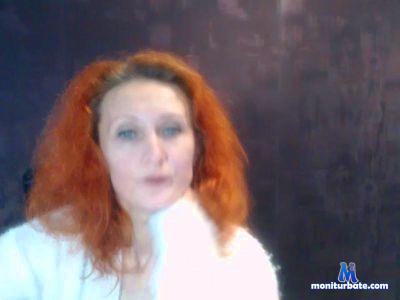 Red_Eva cam4 bisexual performer from United States of America  