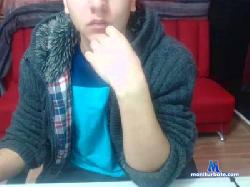LuisKinny cam4 live cam performer profile