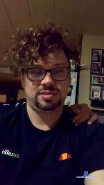 cerf1985 cam4 livecam show performer room profile