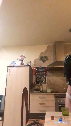 badum8 cam4 live cam performer profile