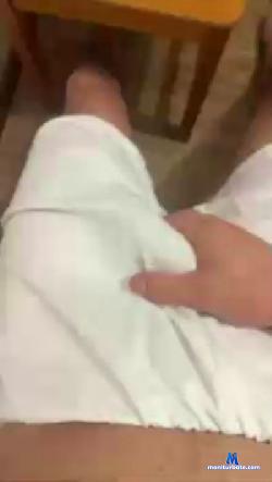 Enzo24cmm cam4 live cam performer profile