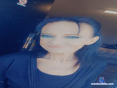 Robinsonfuntime cam4 bisexual performer from United States of America  