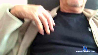 Mtl101 cam4 gay performer from Canada  