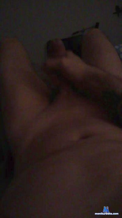 Danihell6669 cam4 bicurious performer from Canada  