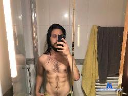 Famousbanana31 cam4 live cam performer profile