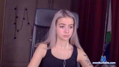 Pedr0sexy_xxx cam4 bisexual performer from Federative Republic of Brazil  