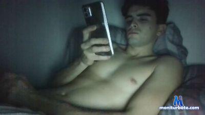 Rodrigo77719 cam4 bisexual performer from Argentine Republic  