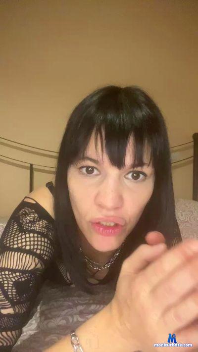 SarettaB90 cam4 bisexual performer from Republic of Italy analtoys anal 