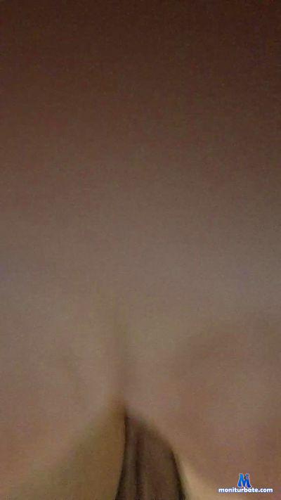 Sexygirl69a cam4 bicurious performer from United States of America  