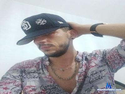 Antonino97777 cam4 straight performer from Republic of Italy  