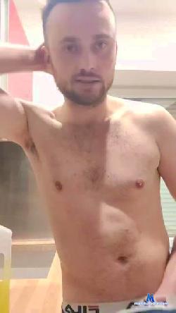 Loulou33140 cam4 live cam performer profile