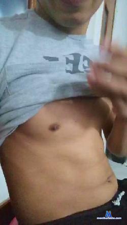 alehot40 cam4 live cam performer profile
