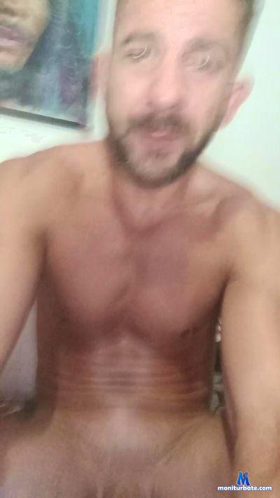 misterr16 cam4 straight performer from Romania  