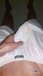 leandrohot25 cam4 livecam show performer room profile
