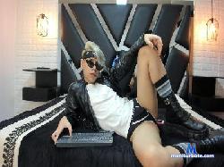 aron_mikaelsson cam4 live cam performer profile