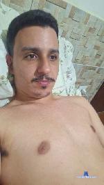 levadinhorj1 cam4 livecam show performer room profile