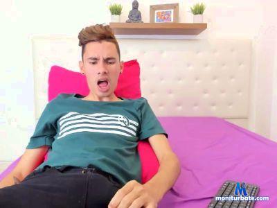 papaye2 cam4 bicurious performer from French Republic  