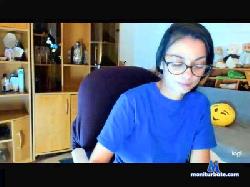 XLaraCroftX cam4 live cam performer profile
