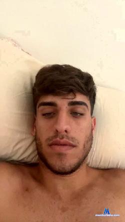 tuumoren cam4 live cam performer profile