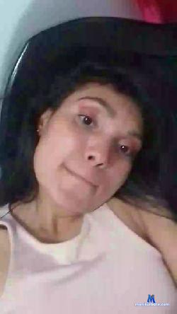 KiaraHot97 cam4 live cam performer profile