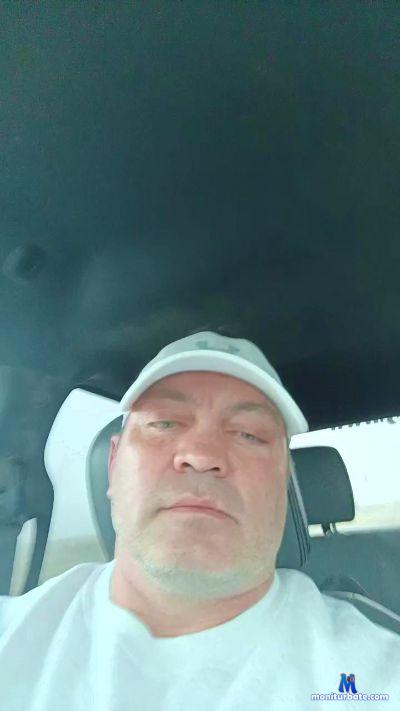FantasyBeast cam4 bisexual performer from United States of America  
