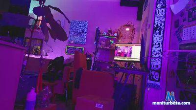 MissStar cam4 bicurious performer from Kingdom of the Netherlands anal analtoys strapon masturbation femdom 