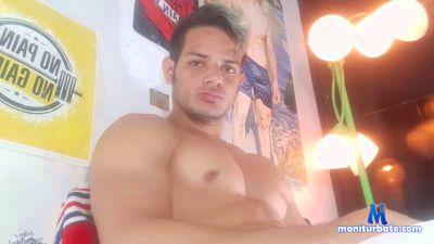 pollonxxxjg cam4 straight performer from Kingdom of Spain  