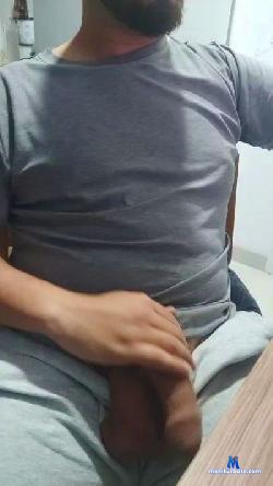 maxcavalao32 cam4 live cam performer profile