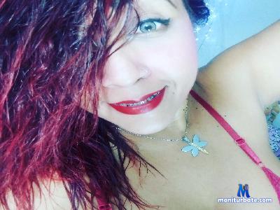 camila_squirt69 cam4 bicurious performer from Republic of Colombia  