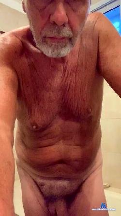 coques cam4 live cam performer profile
