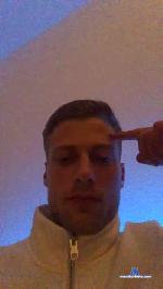 kampfjge1 cam4 livecam show performer room profile
