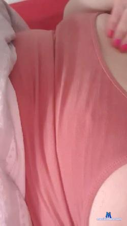 kiki470 cam4 live cam performer profile