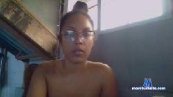 Queenubiz cam4 live cam performer profile