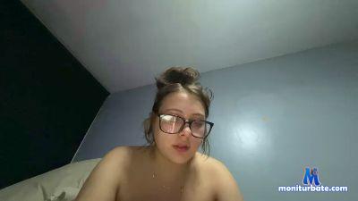 Louiselouxx cam4 bicurious performer from United Kingdom of Great Britain & Northern Ireland Fun 