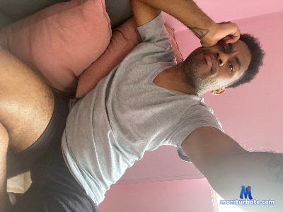 davidalejandro_ cam4 gay performer from Republic of Colombia armpits cum milk bigass masturbacion culo pies 