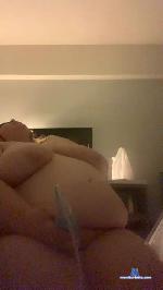 Ownedpiggy1 cam4 livecam show performer room profile