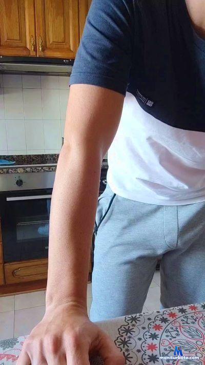 Marc_hunter cam4 straight performer from Kingdom of Spain  