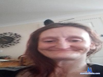 kayliehuntley cam4 bisexual performer from United Kingdom of Great Britain & Northern Ireland  