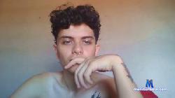 leonkun cam4 live cam performer profile