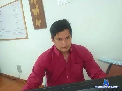 mikael43 cam4 bicurious performer from French Republic  