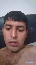 Peluch33 cam4 livecam show performer room profile