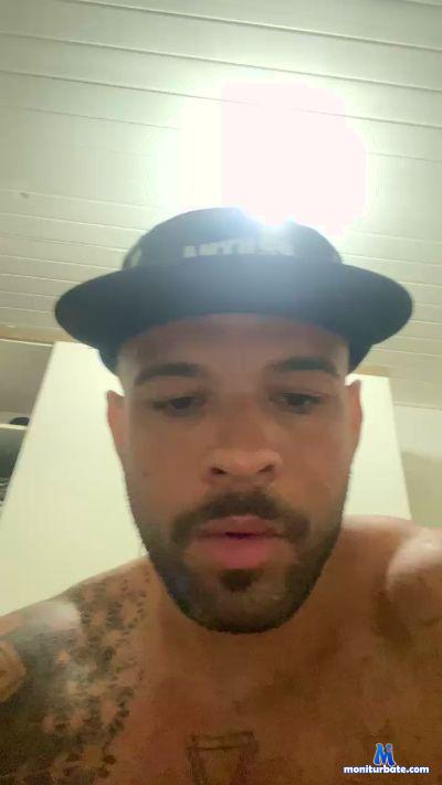 Onlyrodrigo_ cam4 bicurious performer from Federative Republic of Brazil  
