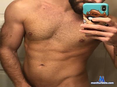 Sicilianomoro2 cam4 bicurious performer from Republic of Italy  