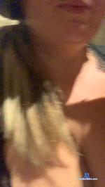 anakelia cam4 livecam show performer room profile