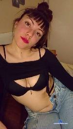 Lara_99_ cam4 livecam show performer room profile