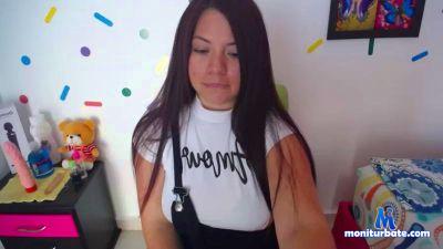 shanel__bigass cam4 bisexual performer from Republic of Colombia rollthedice 