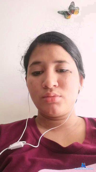 Analia_Santana cam4 bisexual performer from United States of America  